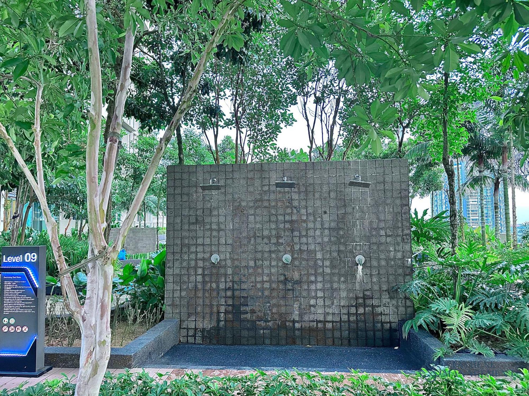 The Elysia Suites 努沙再也 外观 照片