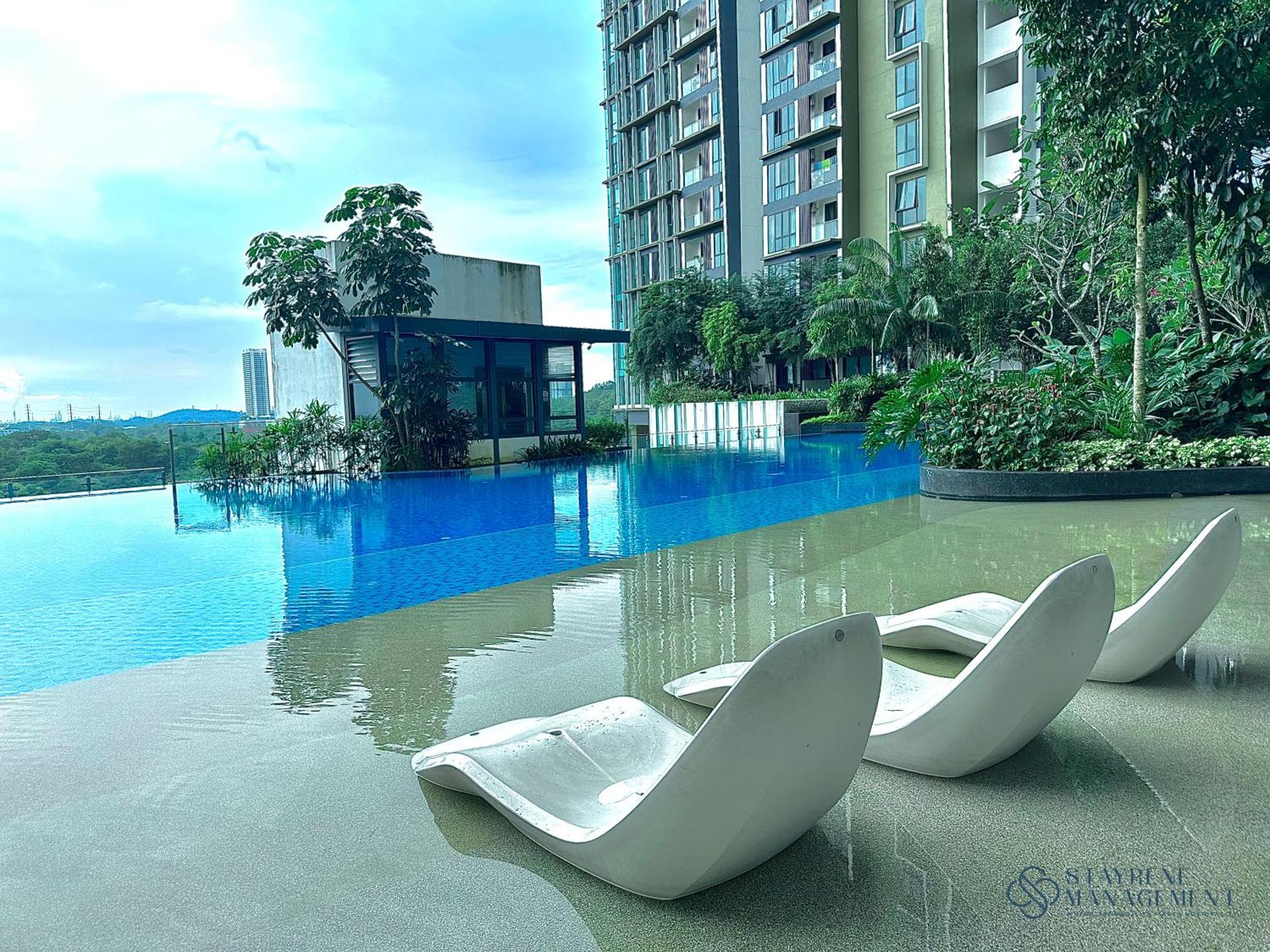 The Elysia Suites 努沙再也 外观 照片
